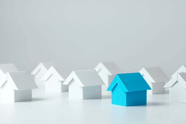 Carefree closings and cash currents are easy ways to sell your house quickly